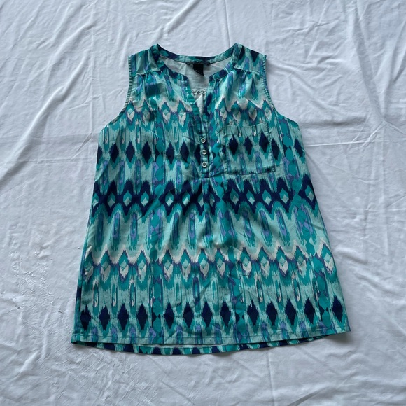 H&M Tops - H&M Sleeveless Ikat Style Blouse, 6